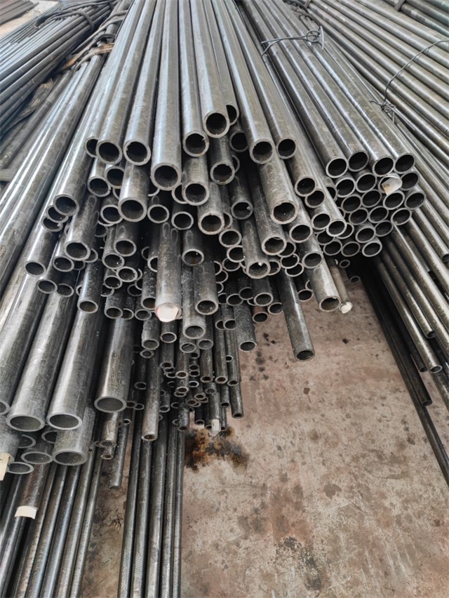 吉林精密光亮无缝钢管厂